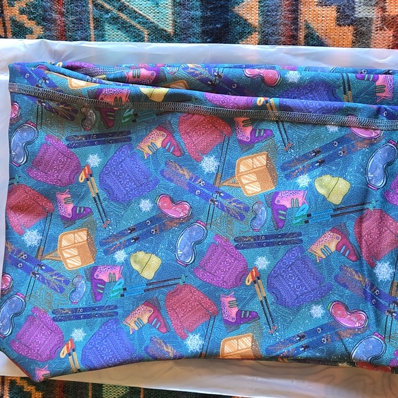 Youer Go There Ski Queen Fleece Leggings - Picture 4 of 5